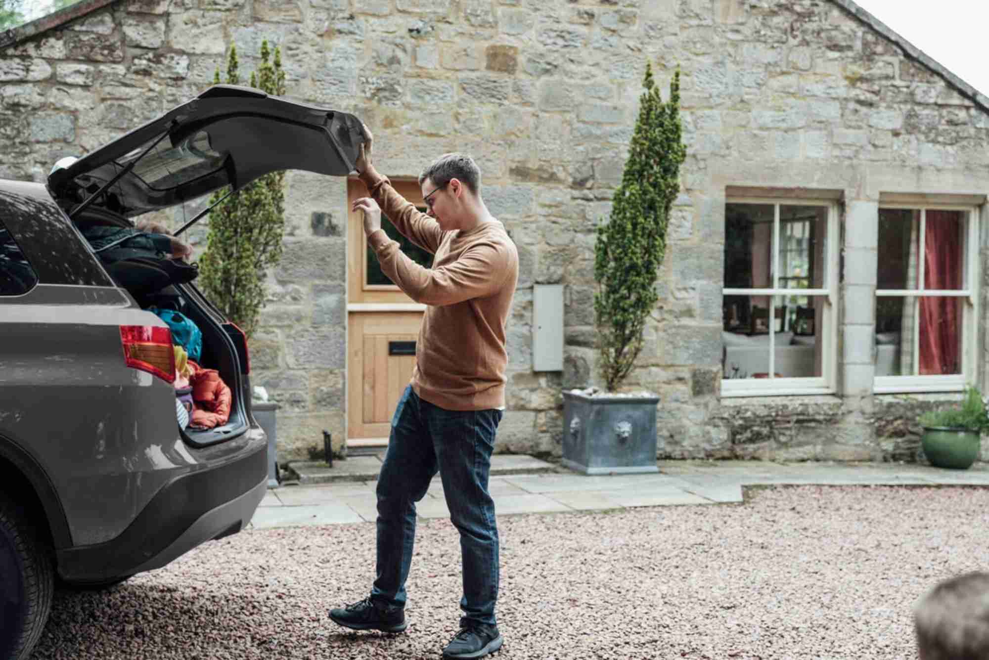 How Does Lloyds Car Finance Work