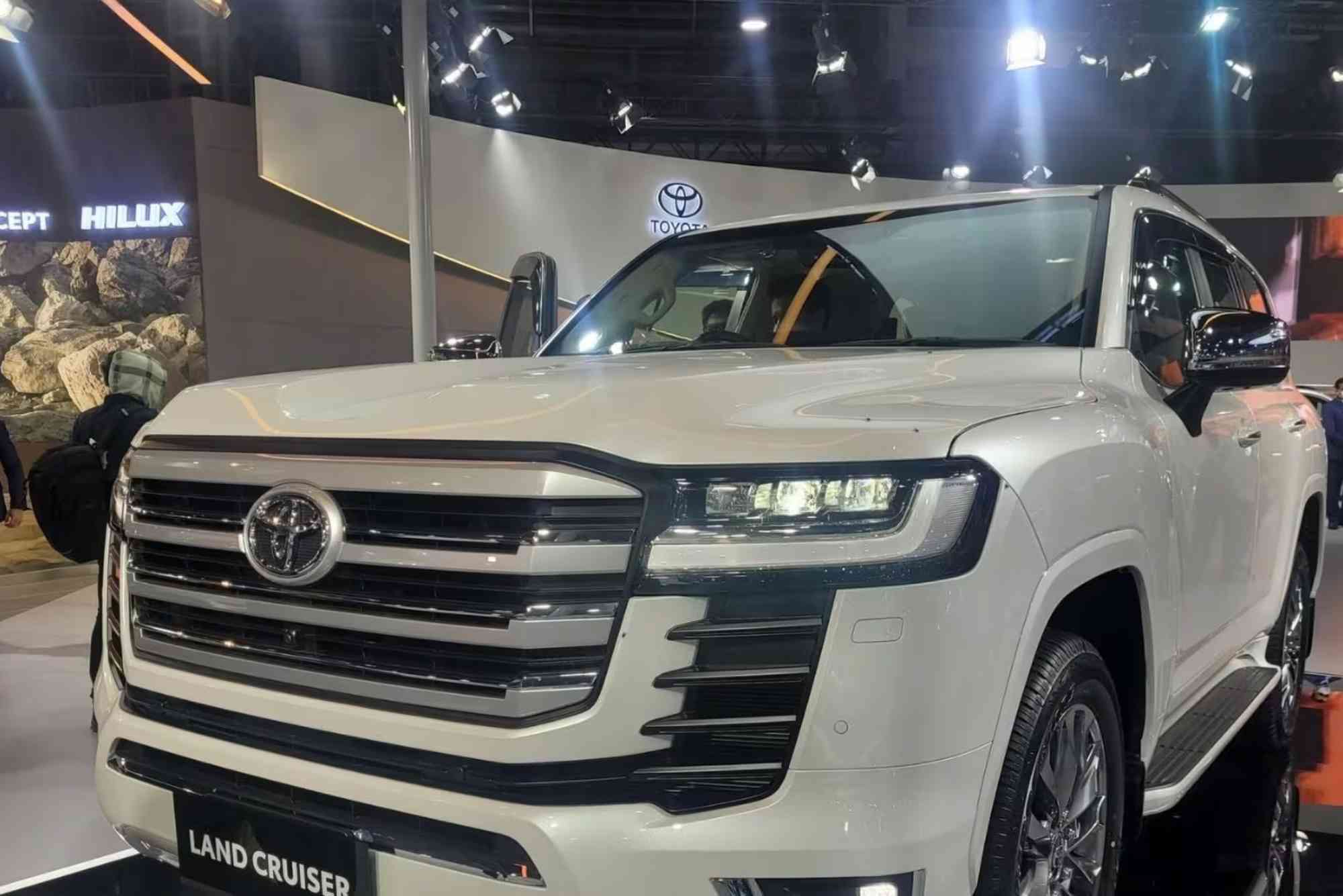Land Cruiser Price in India