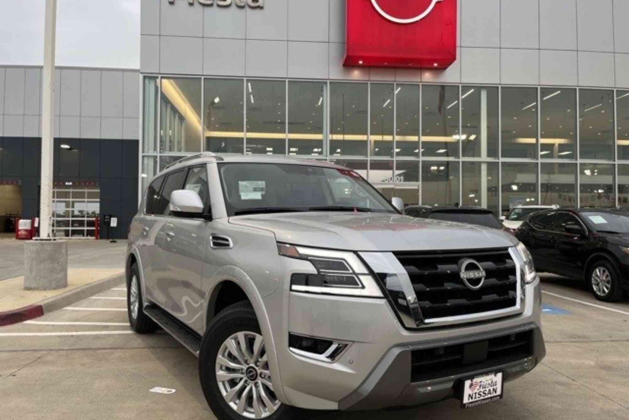 2019 Nissan Armada Tire Size P275 60r20 SL Platinum